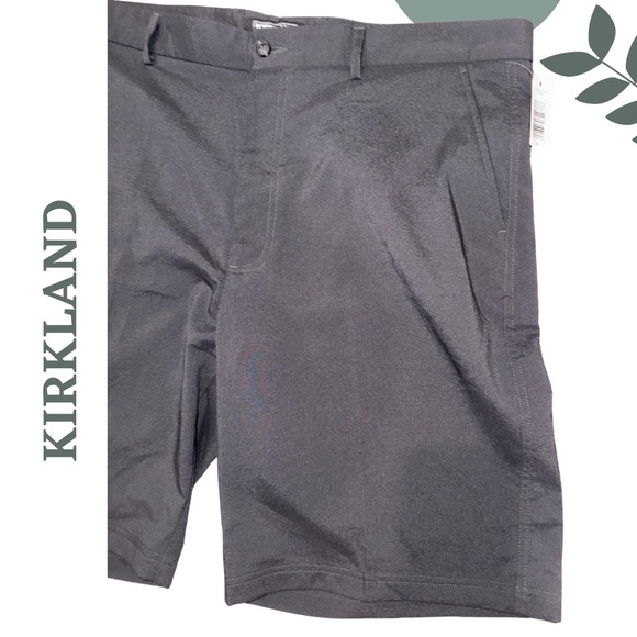 🛍️3/$40 Kirkland Men’s Black Flat Front Shorts | Casual Everyday Style Size 40 - Picture 3 of 6